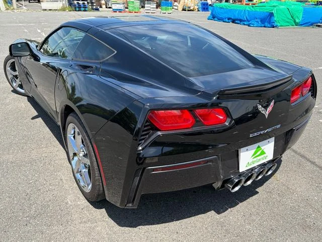 Chevrolet CORVETTE 44