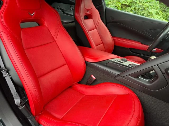 Chevrolet CORVETTE 25