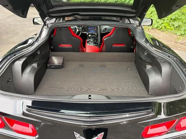 Chevrolet CORVETTE 26