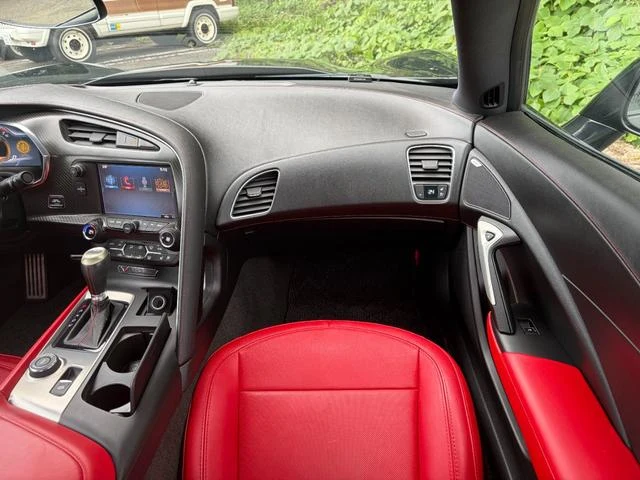 Chevrolet CORVETTE 19