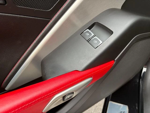 Chevrolet CORVETTE 16