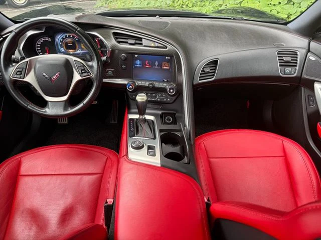 Chevrolet CORVETTE 17