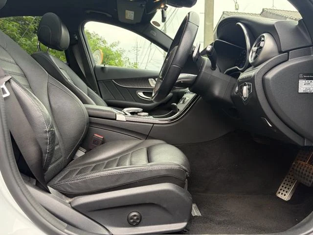 MERCEDES BENZ C-CLASS 27