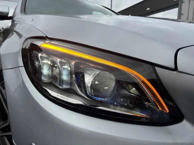 MERCEDES BENZ C-CLASS 54