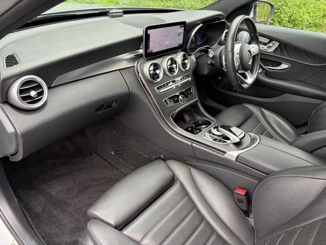MERCEDES BENZ C-CLASS 29