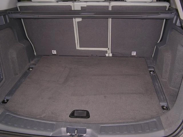 Land Rover DISCOVERY 18