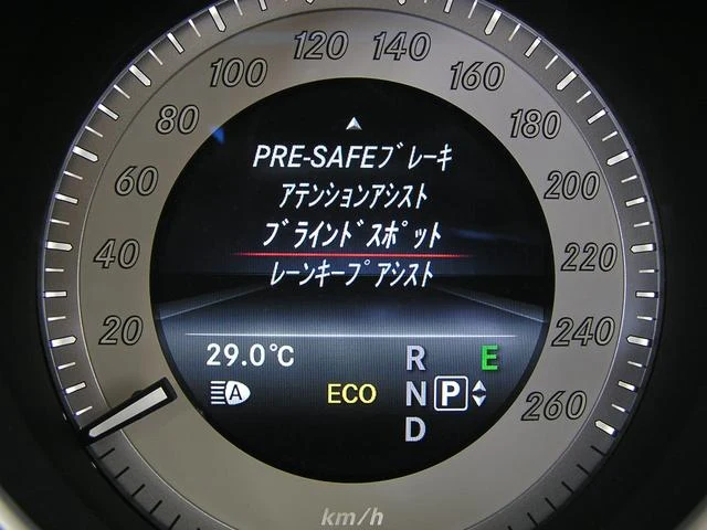 MERCEDES BENZ E-CLASS 7