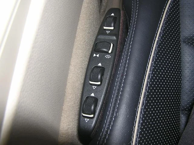 MERCEDES BENZ E-CLASS 36