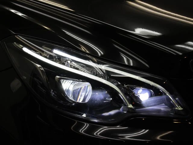 MERCEDES BENZ E-CLASS 33