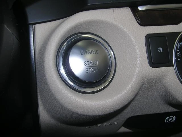 MERCEDES BENZ E-CLASS 54