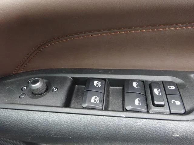 Chrysler JEEP 23