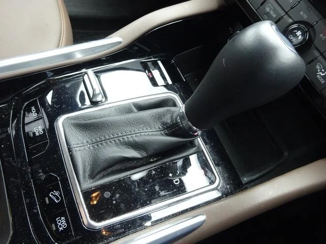 Chrysler JEEP 32