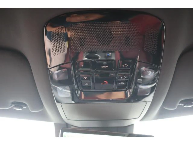 Lexus RX 69