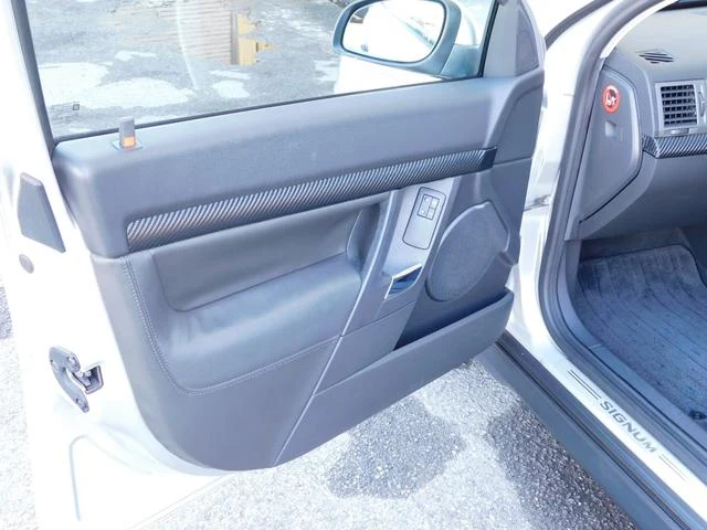 Opel SIGNUM 36