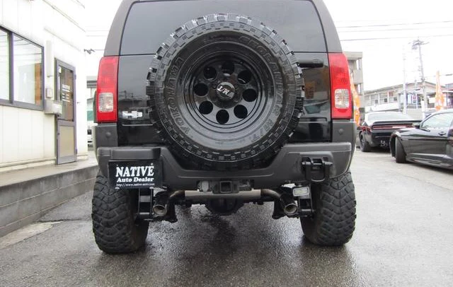 Hummer H3 25