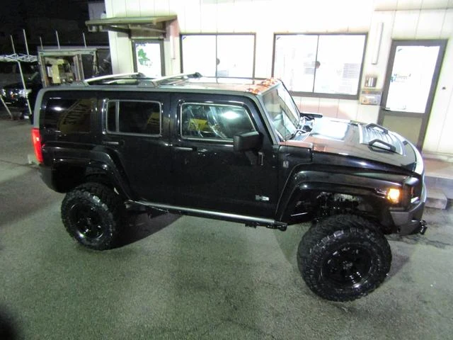 Hummer H3 34