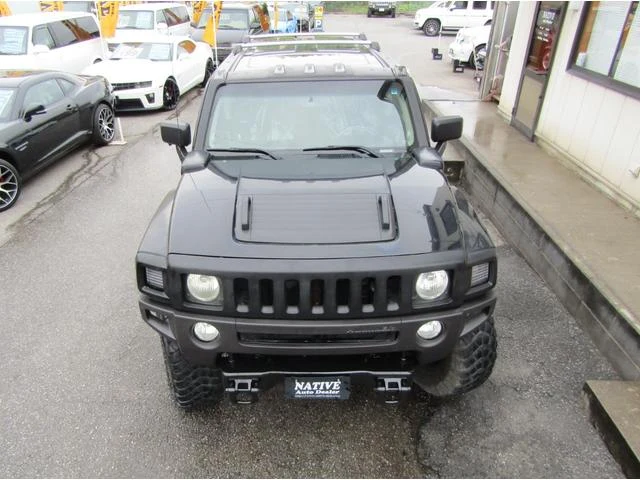 Hummer H3 9
