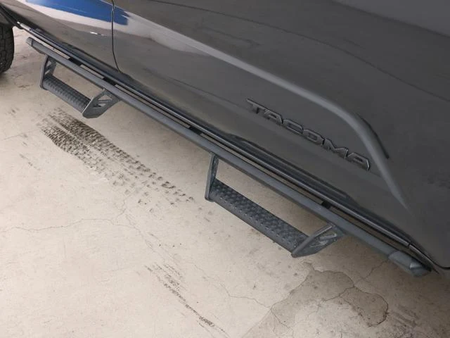 AMERICA TOYOTA TACOMA 33