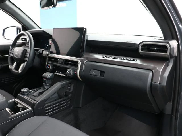 AMERICA TOYOTA TACOMA 61