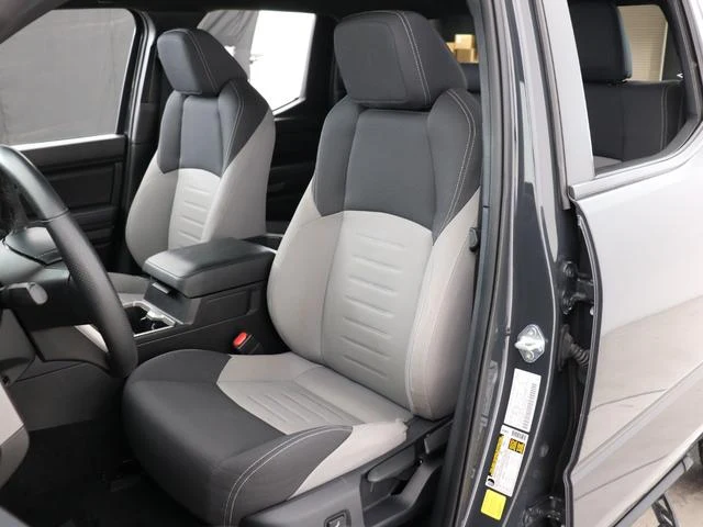 AMERICA TOYOTA TACOMA 13