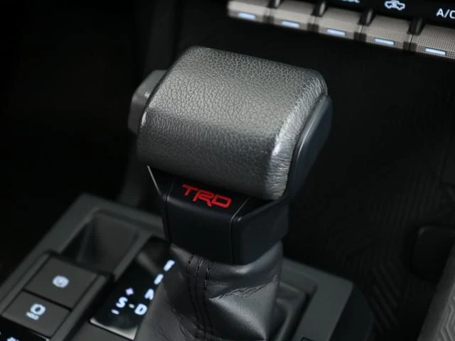 AMERICA TOYOTA TACOMA 64