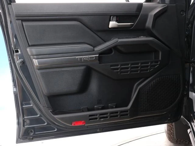 AMERICA TOYOTA TACOMA 57