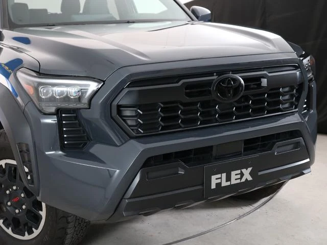 AMERICA TOYOTA TACOMA 25