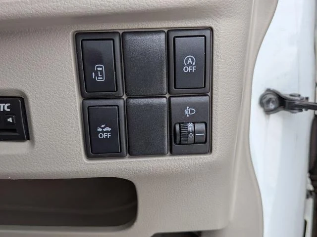 Mazda FLAIR 8