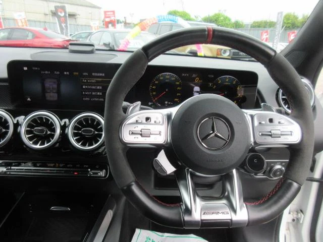 MERCEDES AMG GLB 15