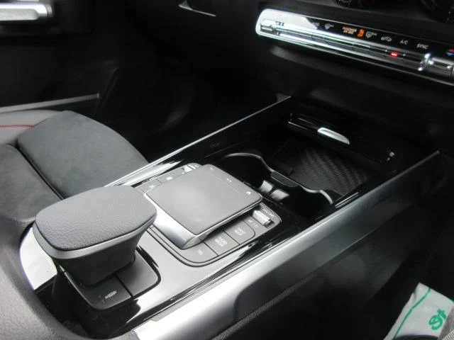 MERCEDES AMG GLB 39