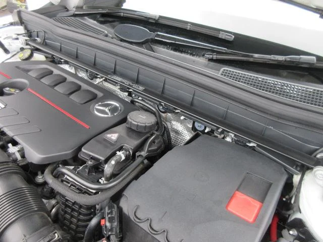 MERCEDES AMG GLB 29