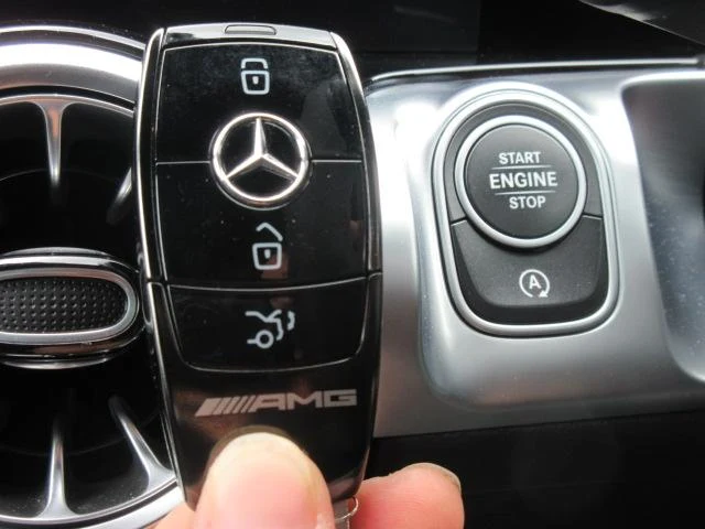 MERCEDES AMG GLB 46