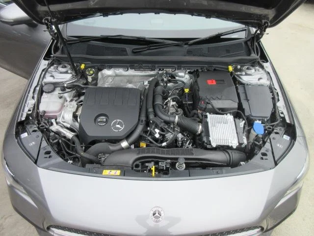 MERCEDES BENZ CLA-CLASS 12