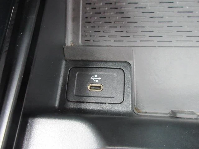 MERCEDES BENZ CLA-CLASS 38