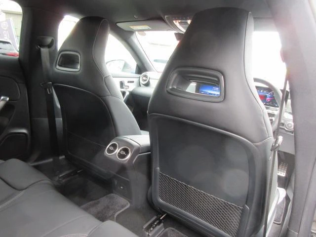 MERCEDES BENZ CLA-CLASS 43