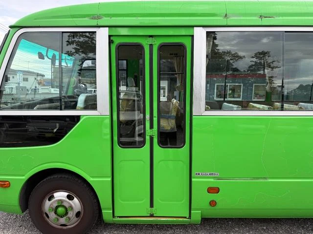 Mitsubishi Fuso ROSA 29