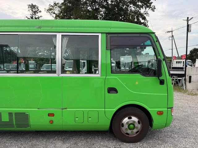 Mitsubishi Fuso ROSA 57
