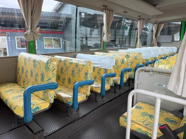 Mitsubishi Fuso ROSA 35
