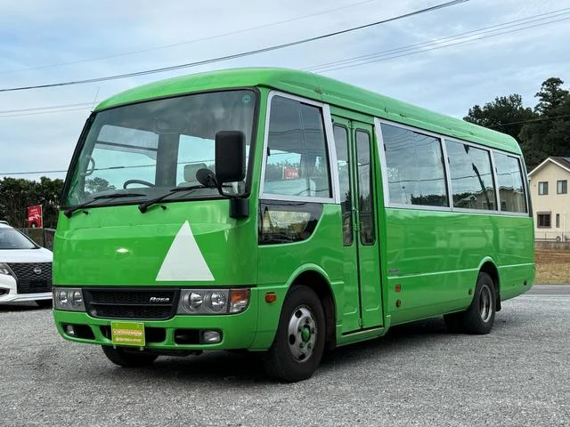Mitsubishi Fuso ROSA 73