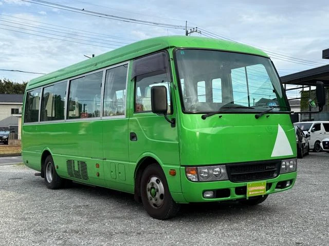Mitsubishi Fuso ROSA 75