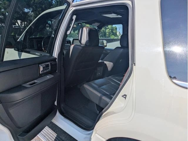 Lincoln NAVIGATOR 38