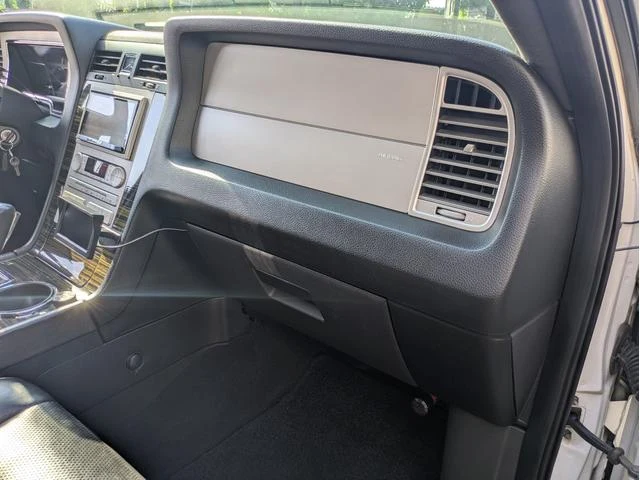 Lincoln NAVIGATOR 35