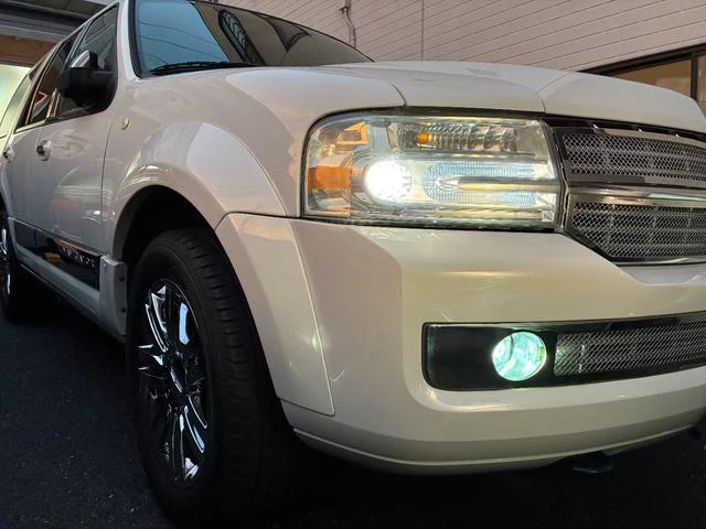 Lincoln NAVIGATOR 14