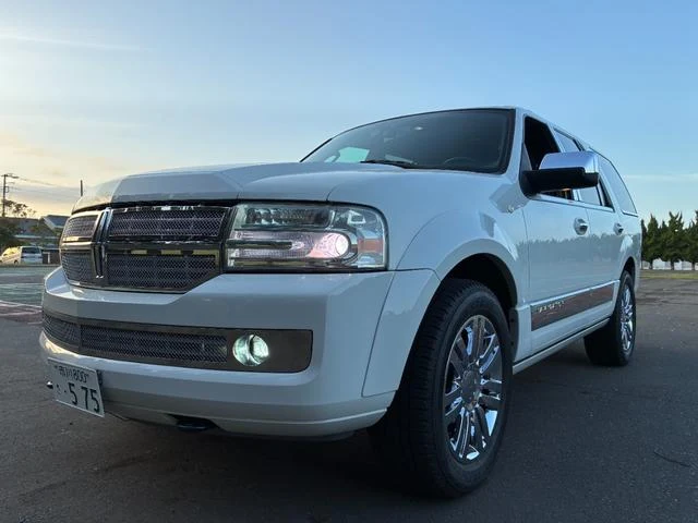 Lincoln NAVIGATOR 2