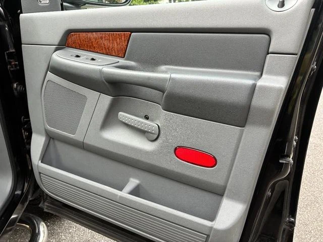 Dodge RAM 26