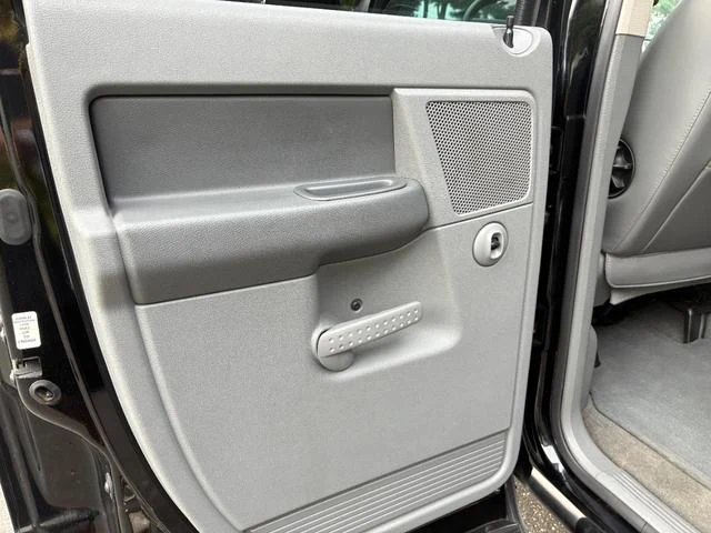 Dodge RAM 37