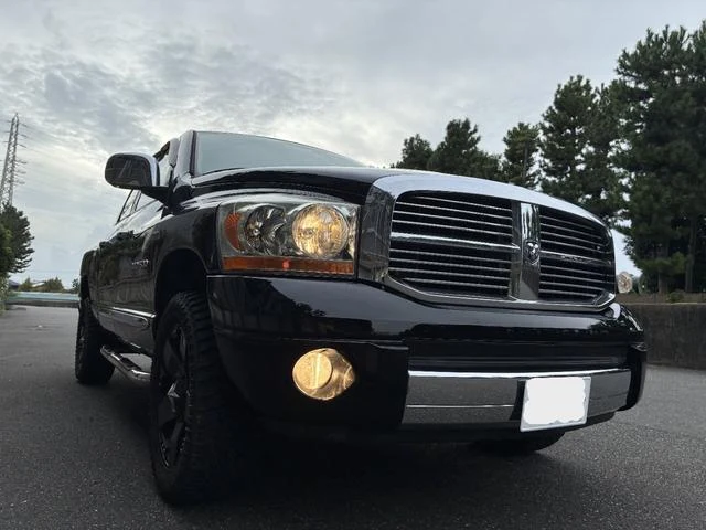 Dodge RAM 75