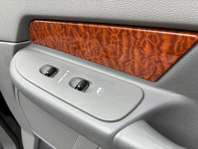 Dodge RAM 27
