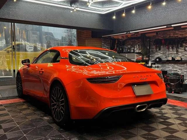 Alpine A110 2
