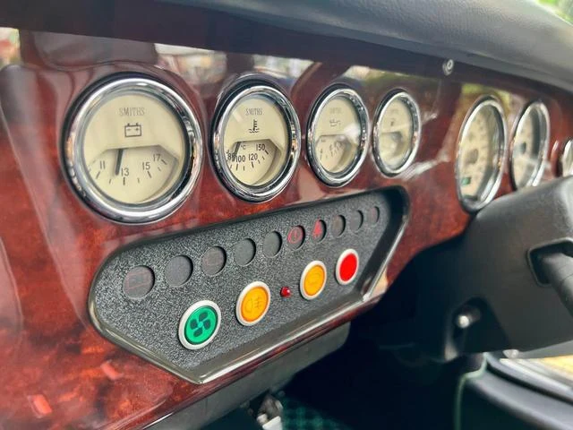 Morgan PLUS4 32